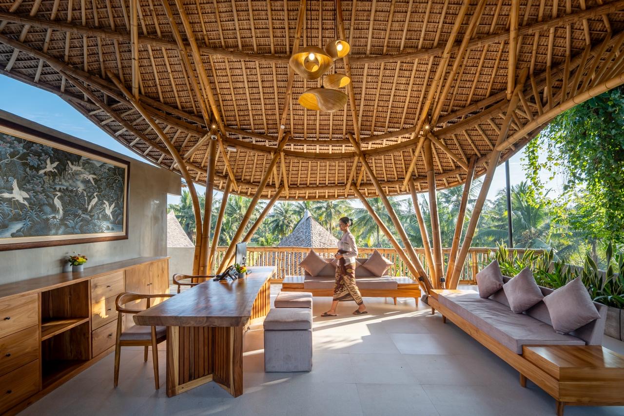 Bali Bambu Mimarisinde Özel Havuzlu Villa · 6
