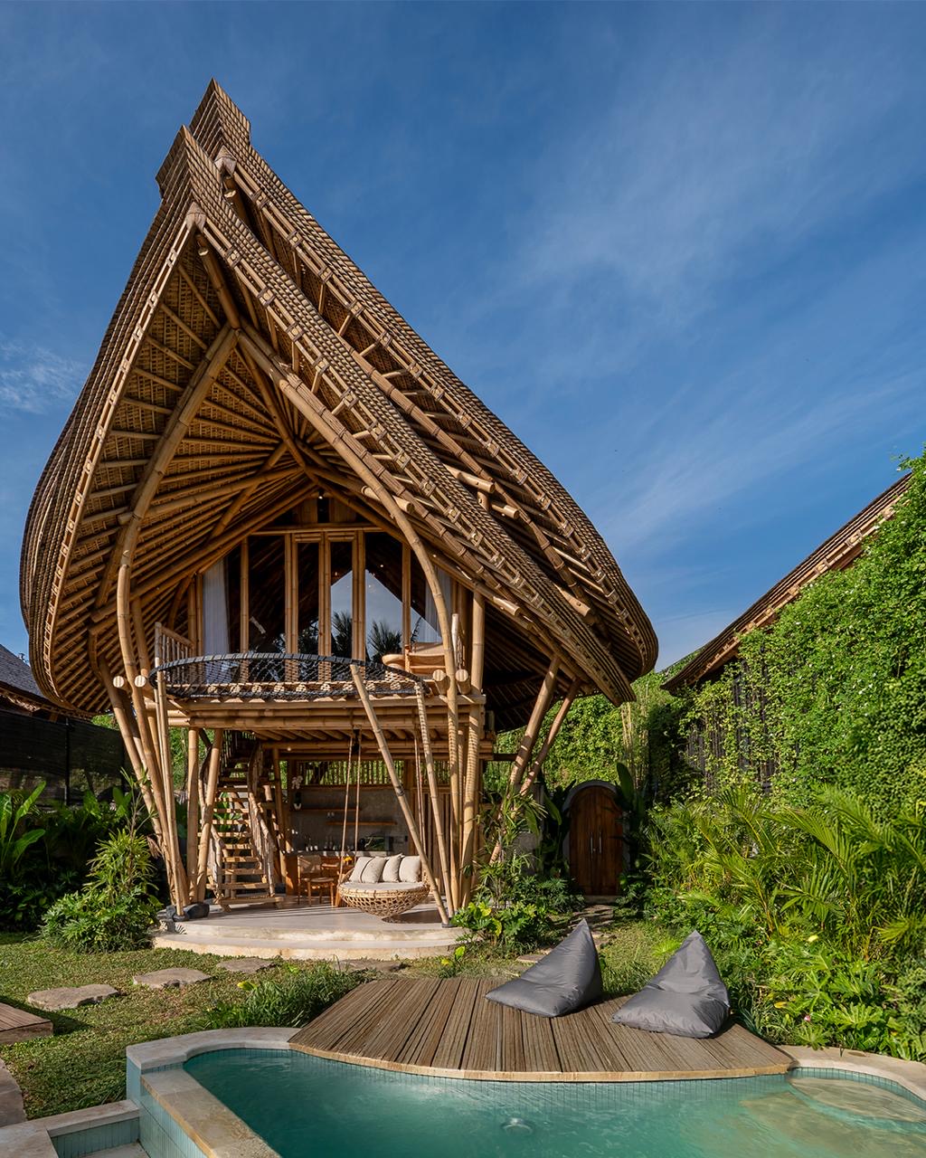 Bali Bambu Mimarisinde Özel Havuzlu Villa · 9