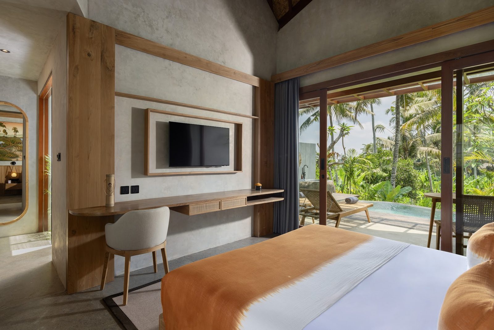 Rice Field View Private Pool Villa: bedroom
