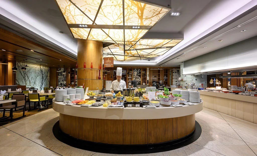 Açık büfe restoran ve şef istasyonu