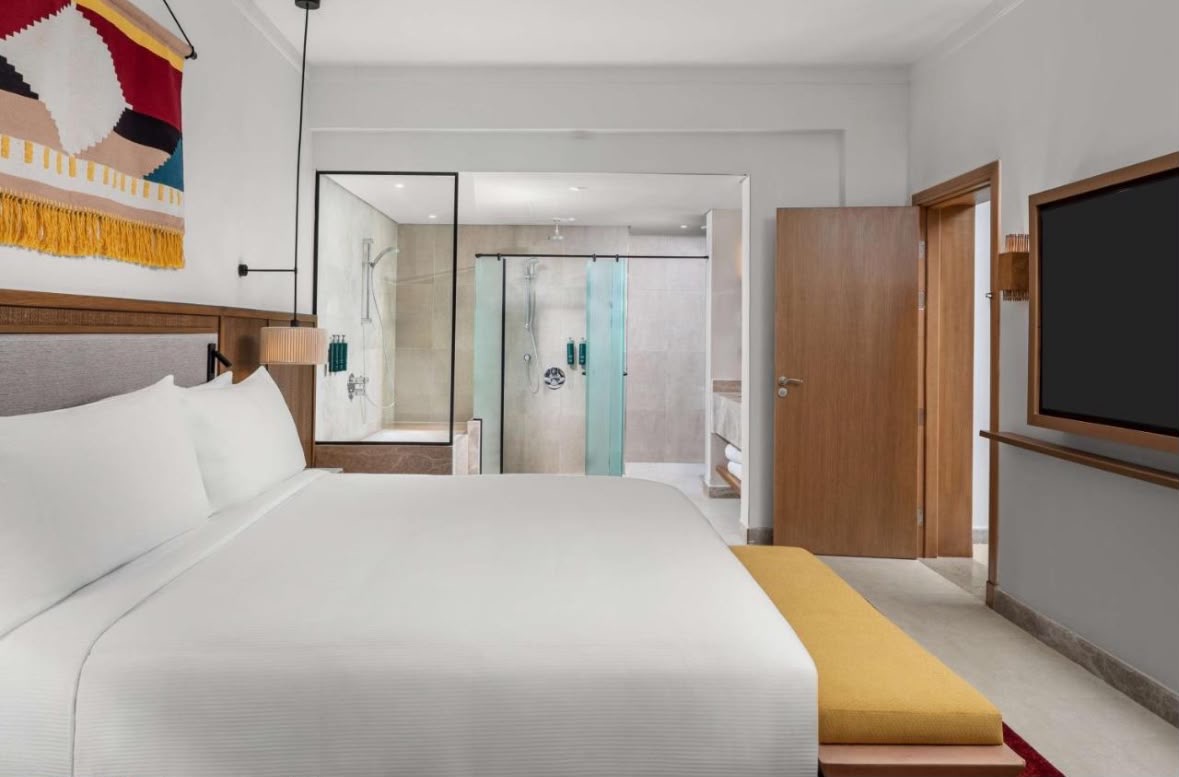Şarm El-Şeyh Otel Konaklaması · 3