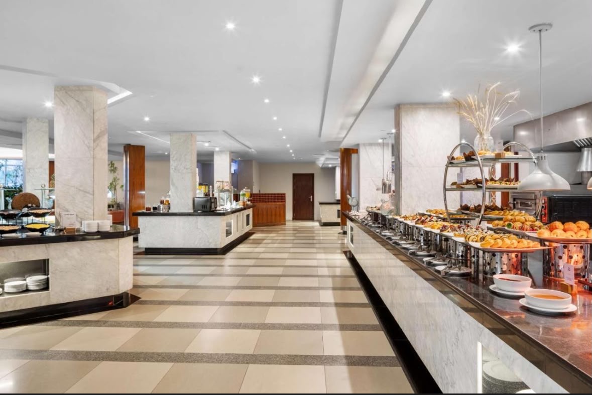Şarm El-Şeyh Otel Konaklaması · 6